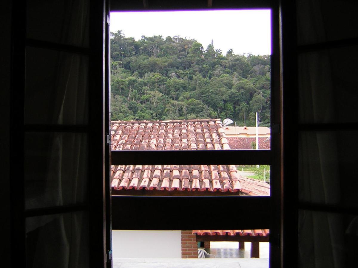 Litoral Norte - Caraguatatuba - Sobrado Com Piscina Em Condominio Fechado エクステリア 写真